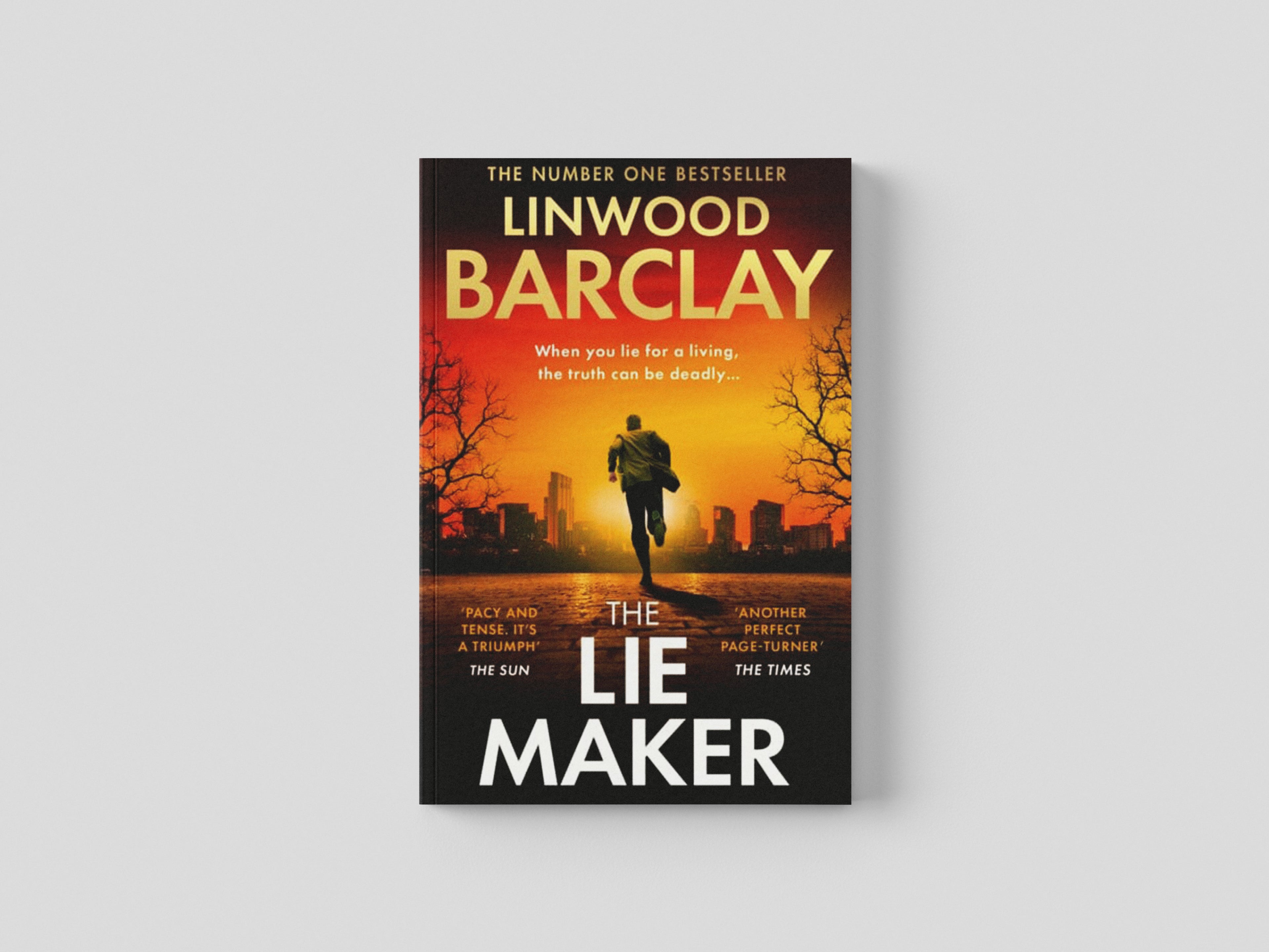 The Lie Maker Paperback / softback