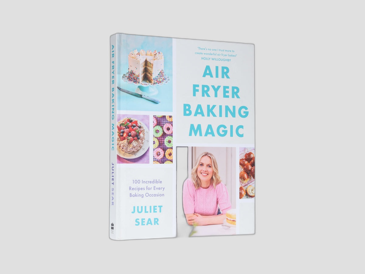 Air Fryer Baking Magic by HarperCollins Publishers; 9780008709778