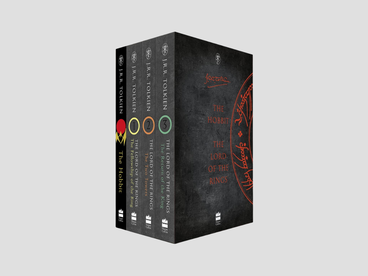 The Hobbit & The Lord of the Rings Boxed Set by J.R.R. Tolkien; 9780261103566