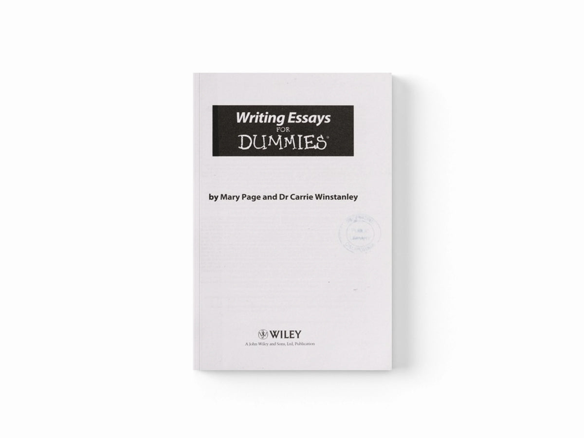 Writing Essays For Dummies, UK Edition by Carrie  Winstanley; Mary  Page; 9780470742907