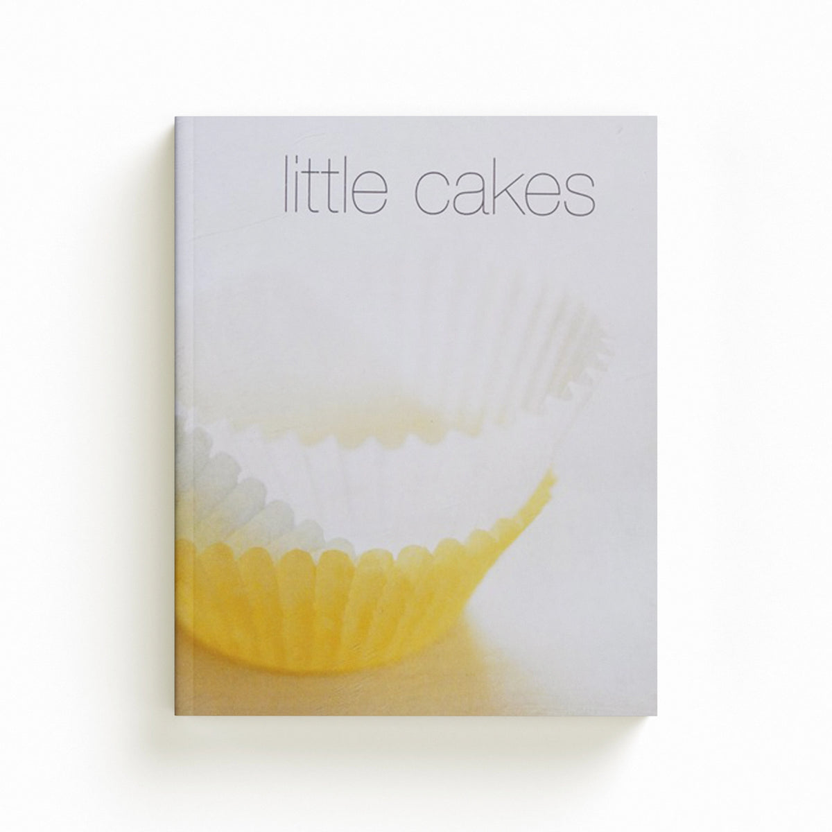 Hamlyn All Colour Cookery: 200 Cakes & Bakes by Sara Lewis; 9780600633297