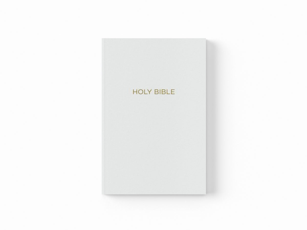 NKJV, Gift and Award Bible, Leather-Look, White, Red Letter, Comfort Print by Thomas Nelson; 9780718075163