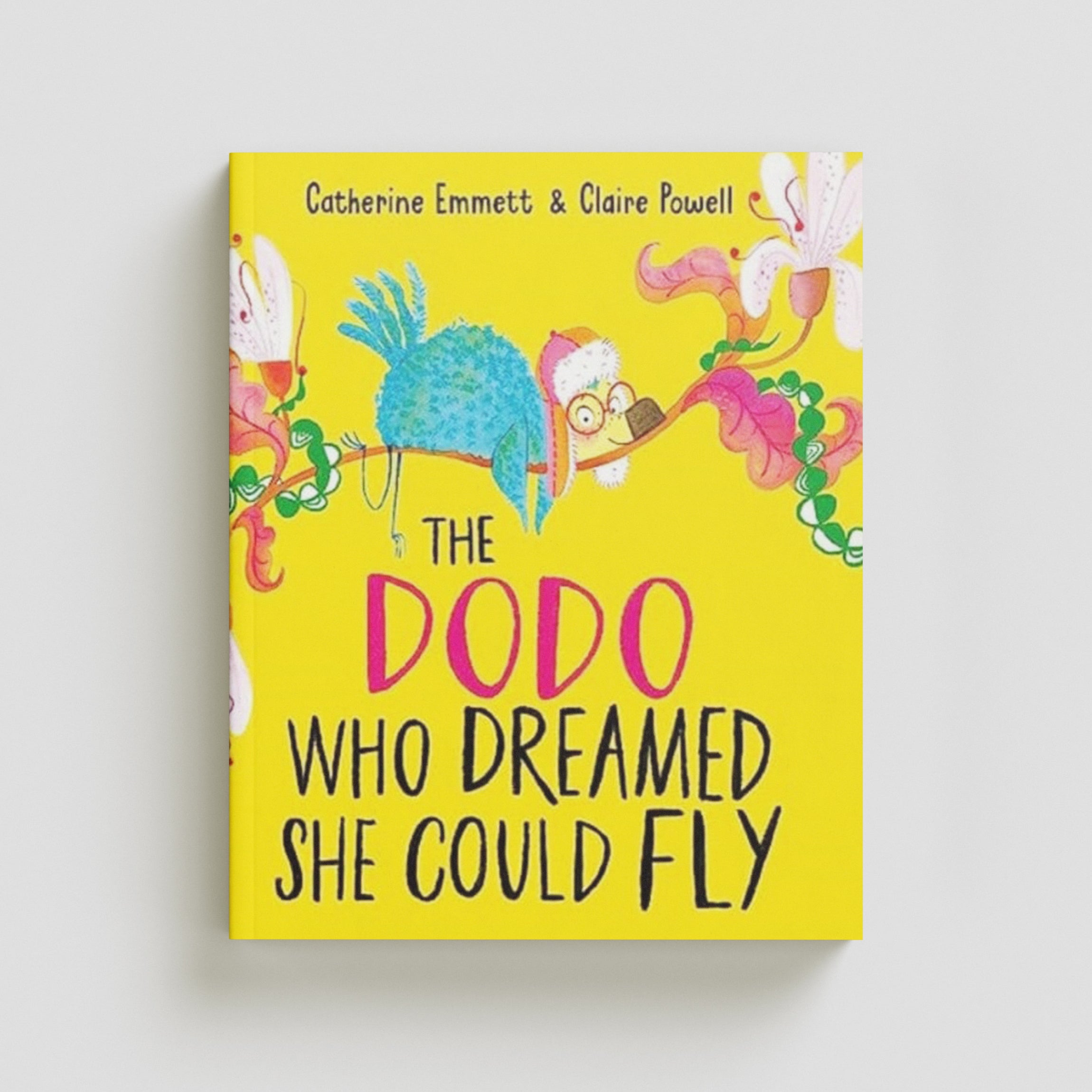 The Dodo Who Dreamed She Could Fly by Catherine Emmett; 9781398517158