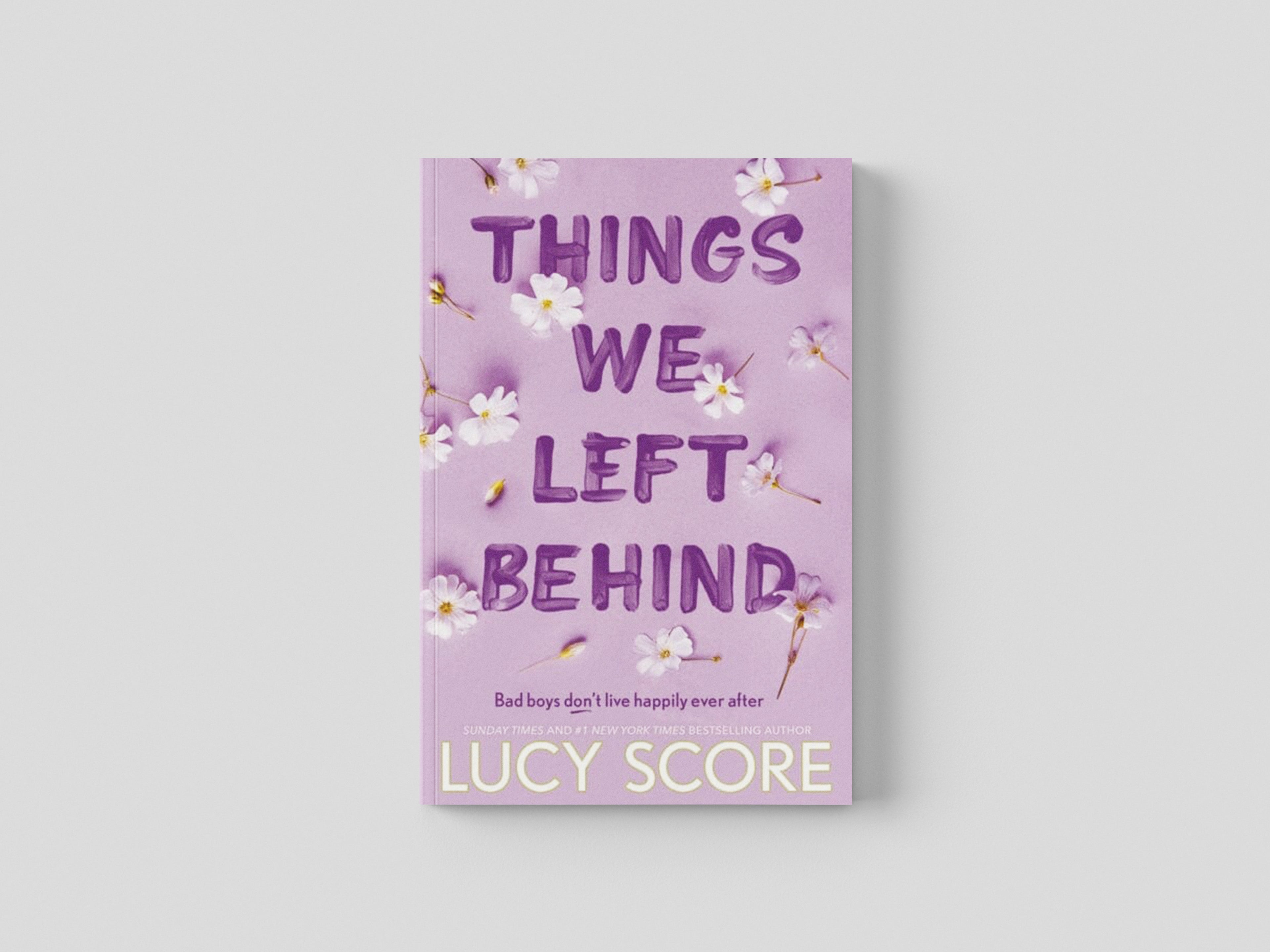 Things We Left Behind Paperback / softback
