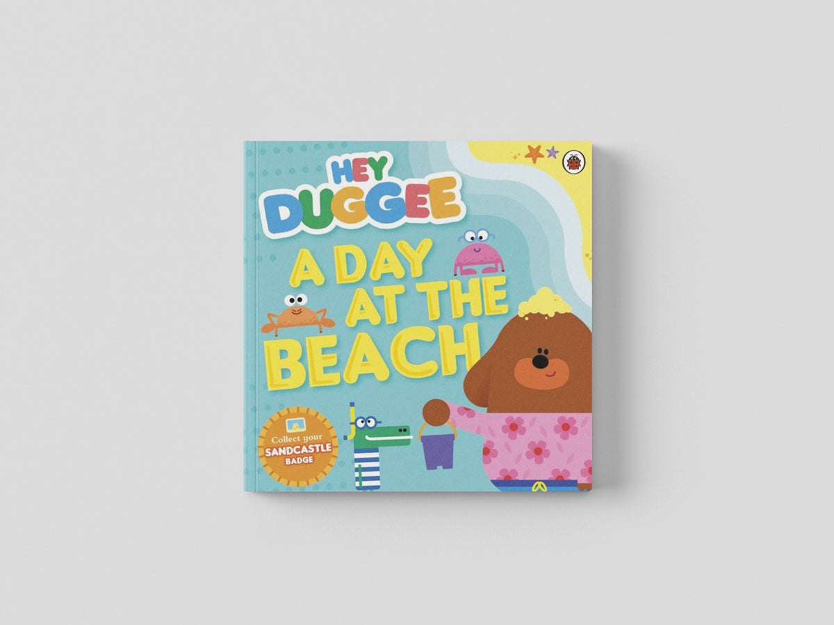Hey Duggee: A Day at The Beach by Penguin Random House Children's UK; 9781405924337