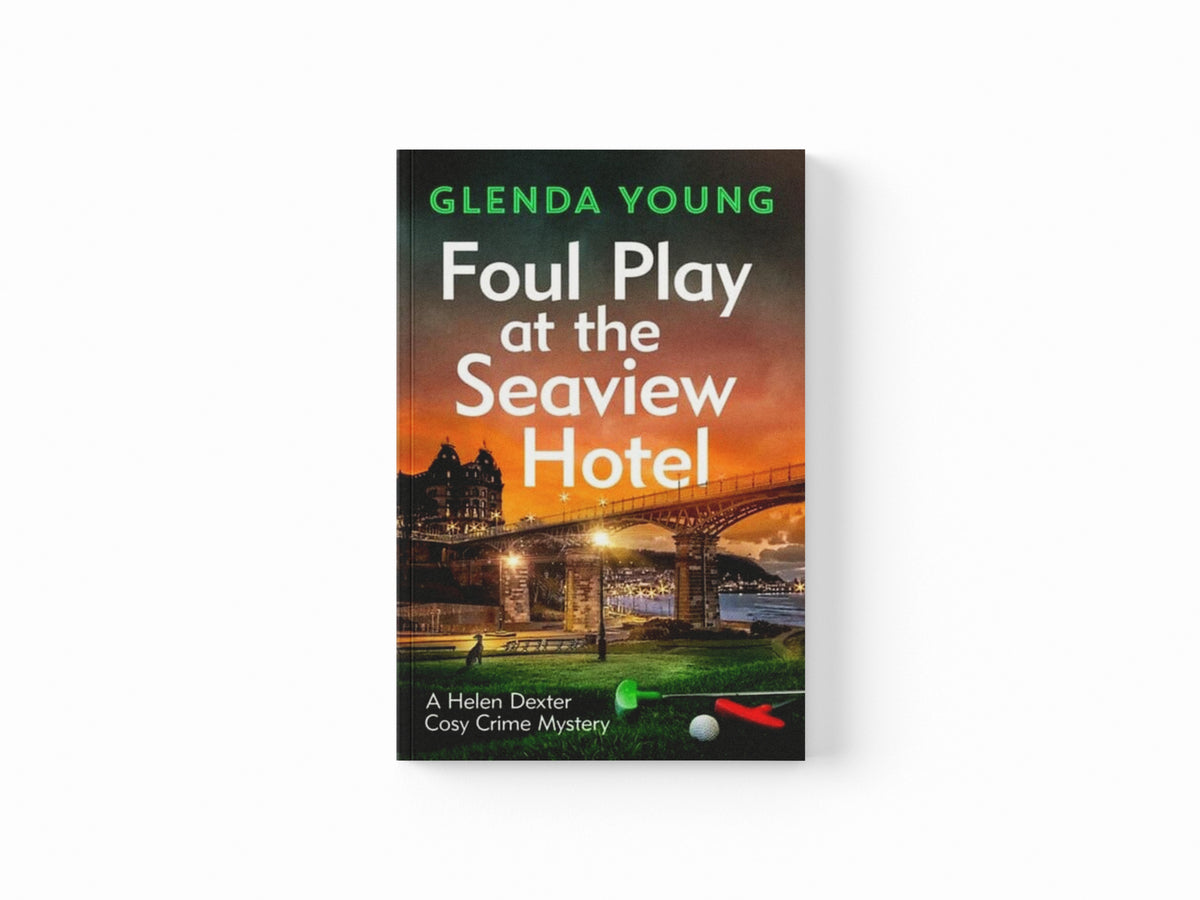 Foul Play at the Seaview Hotel Paperback / softback