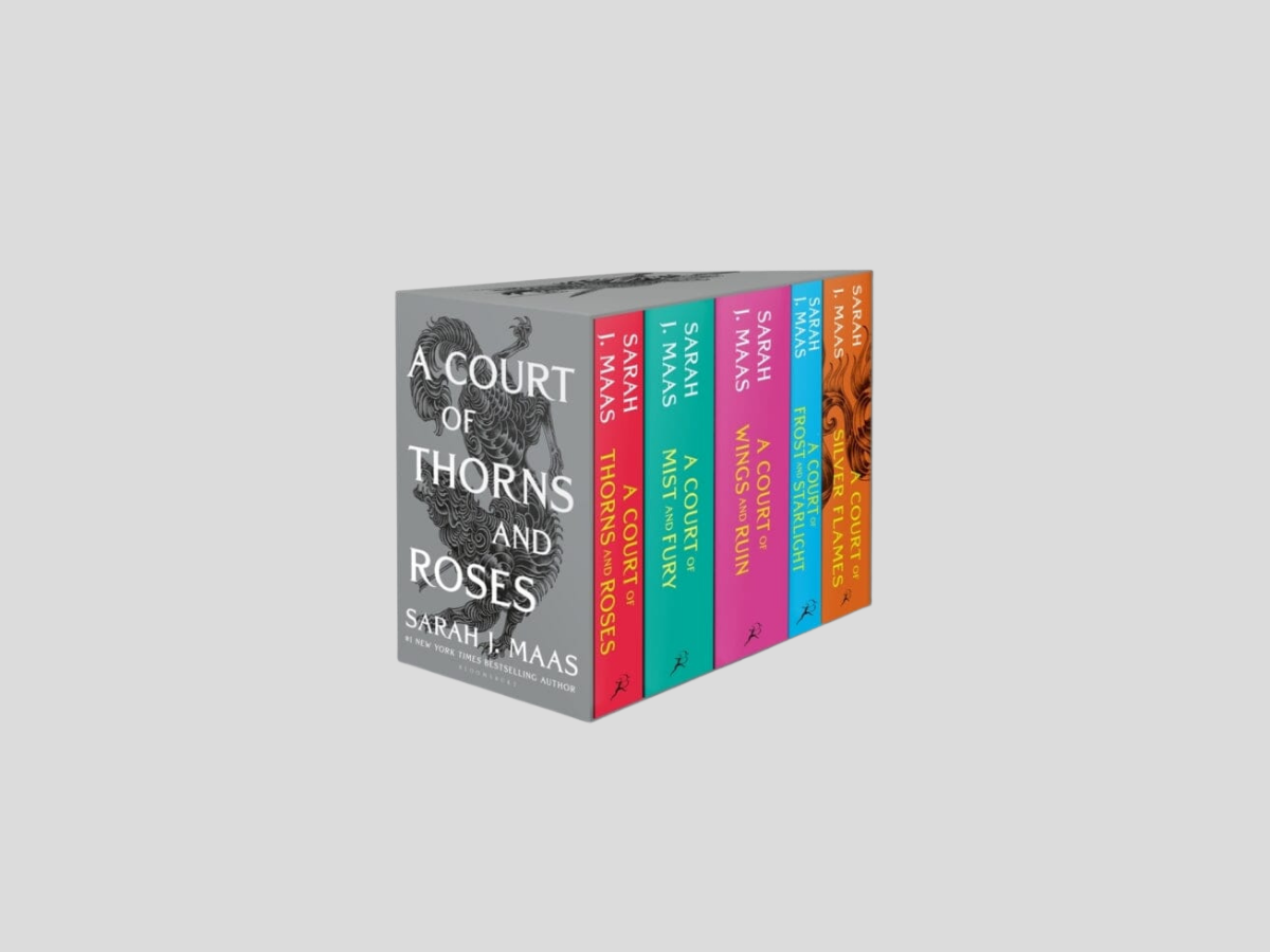 A Court of Thorns and Roses Paperback Box Set (5 books) by Bloomsbury Publishing PLC; 9781526657077