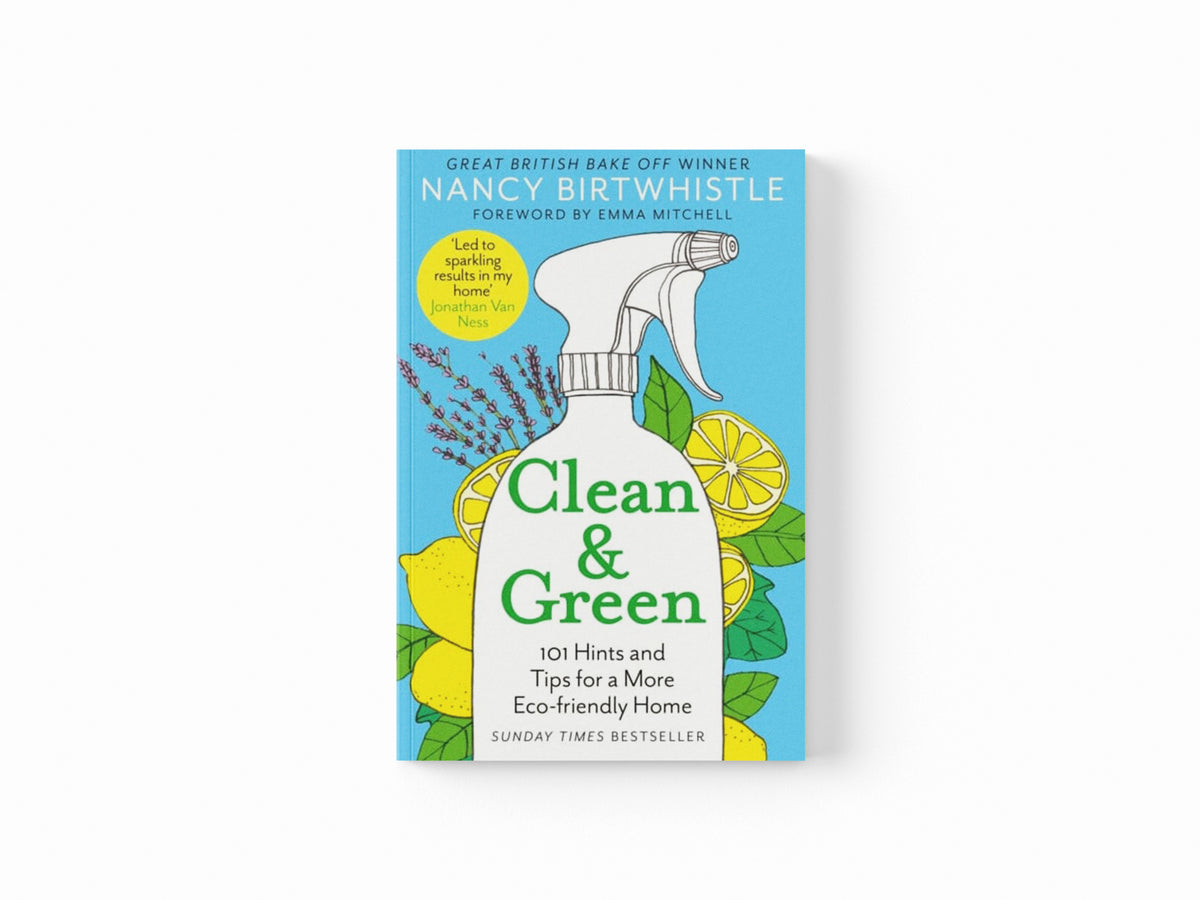 Clean & Green Paperback / softback