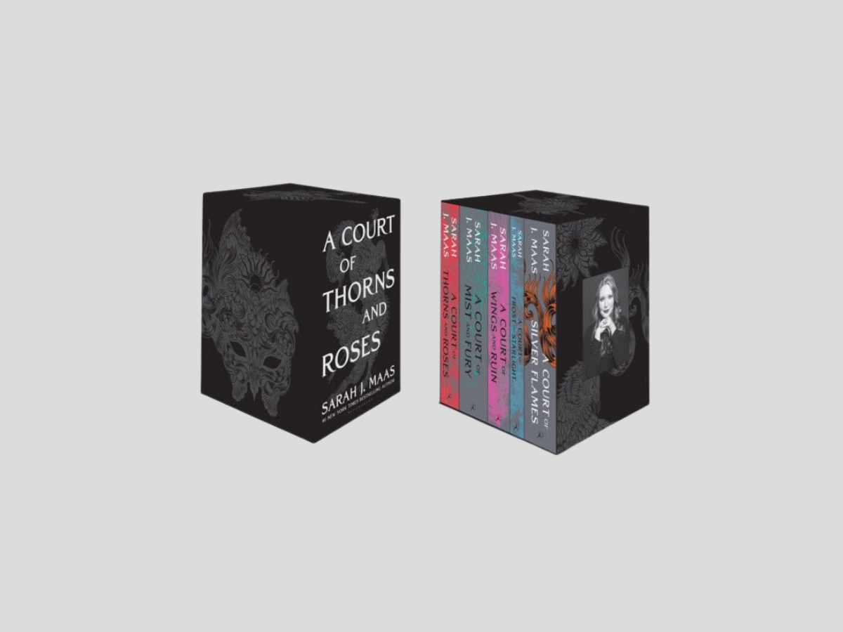 A Court of Thorns and Roses Box Set by Sarah J. Maas; 9781635577716