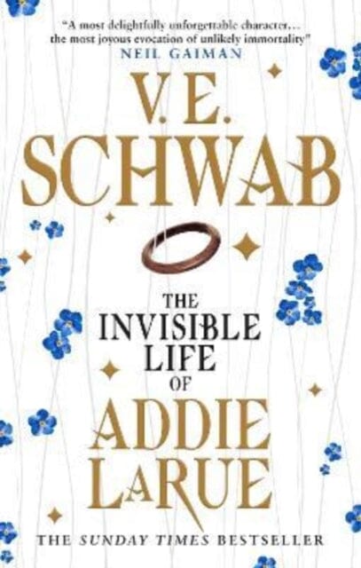 The Invisible Life of Addie LaRue by Titan Books Ltd; 9781789098754