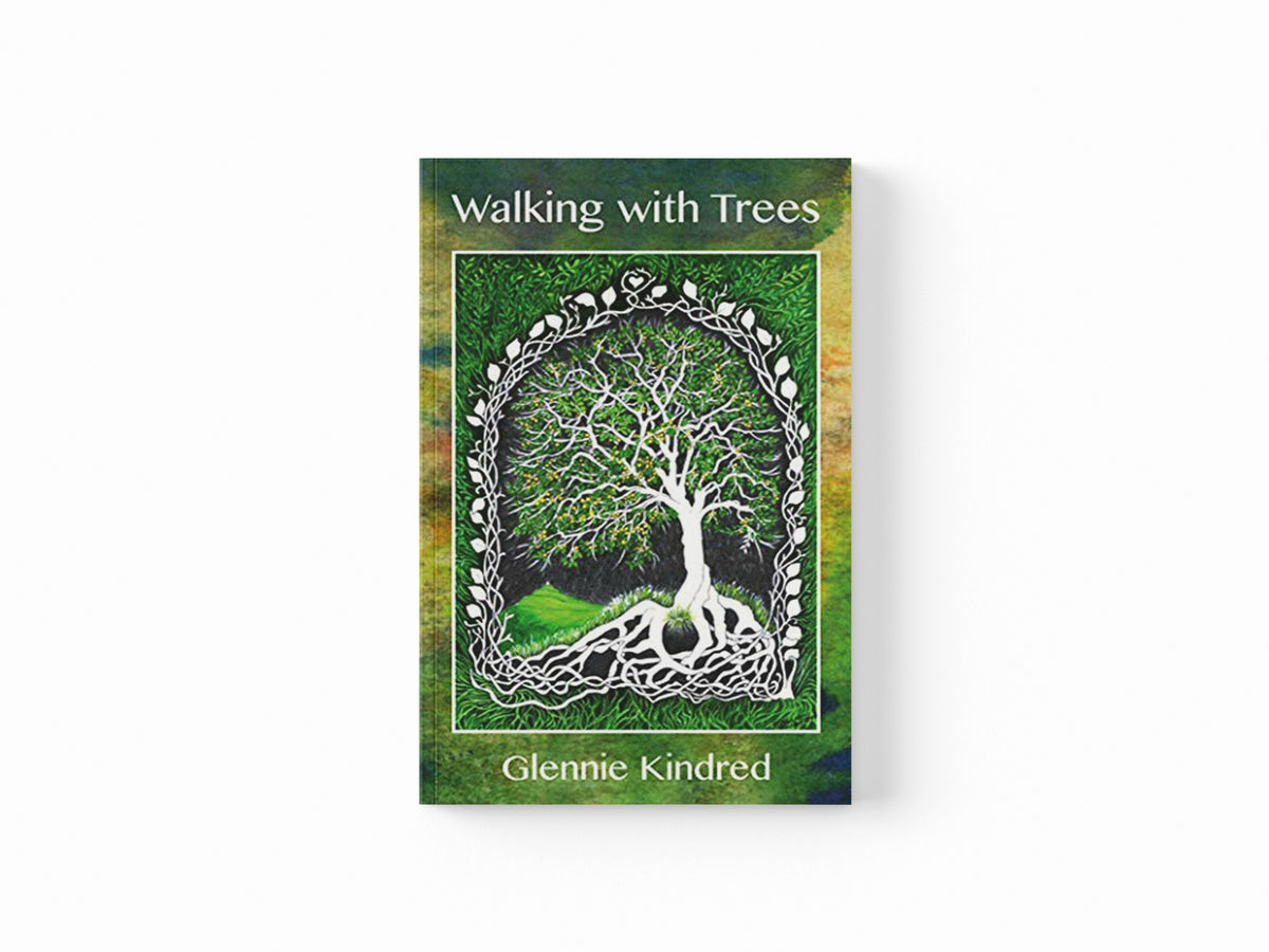 Walking with Trees by Glennie Kindred; 9781856233262