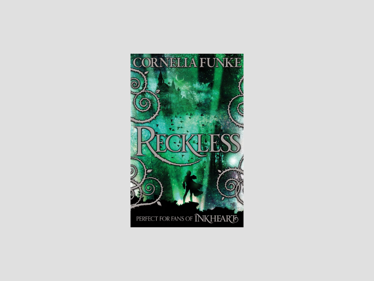 Reckless (Mirrorworld) by Chicken House Ltd; 9781908435606