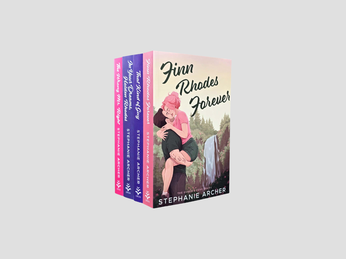 The Queen's Cove Series 4 Books Collection by Hachette; 9785146889719