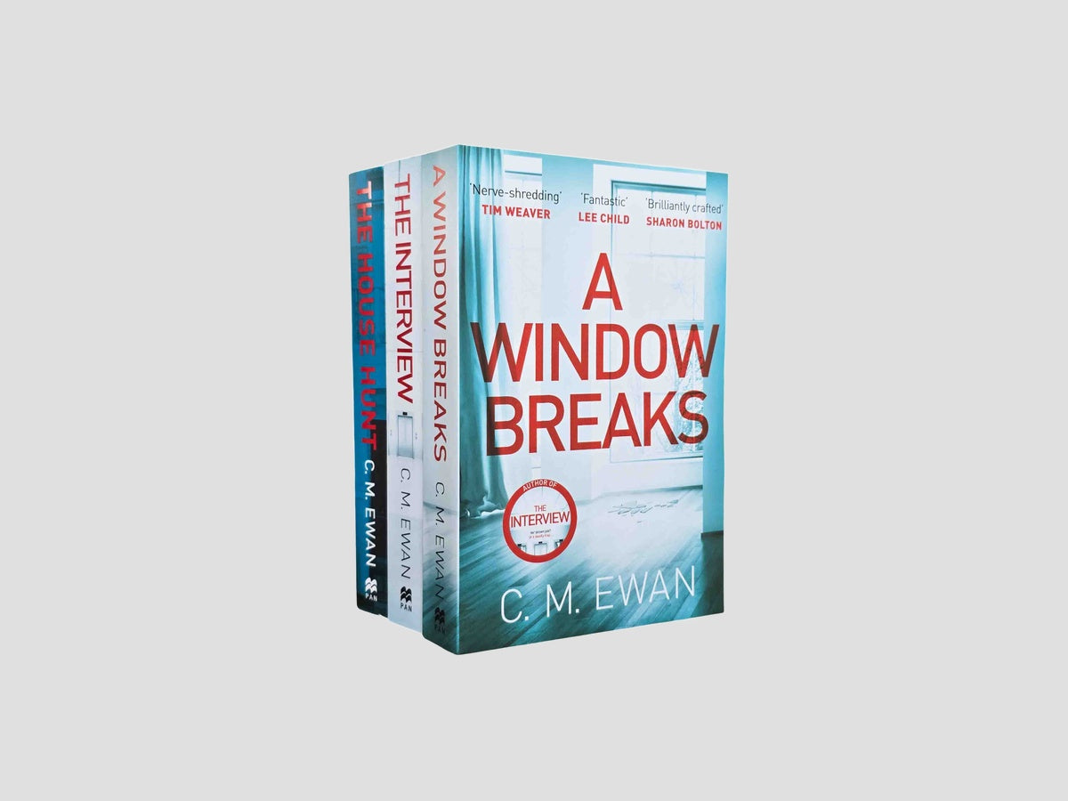 CM Ewan Collection by Pan Macmillan; 9785367670707