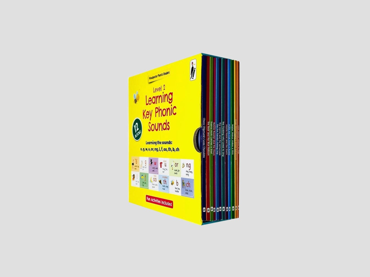 My Second Phonic Sounds (Level 2) with Included Fun Activities 12 Books Collection by Woodpecker Books Publishing; 9789395092982