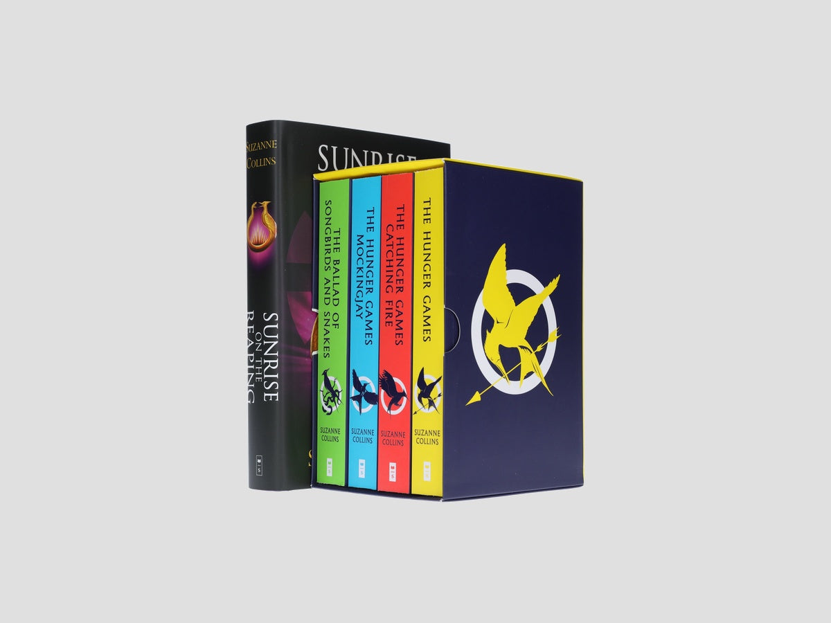 The Hunger Games Series: 5 Books Collection Set - Ages 12-18 by Suzanne Collins; 9789663320250